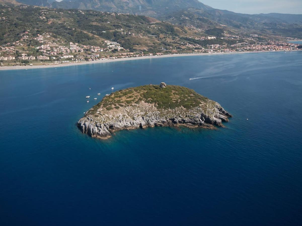 Hotel Parthenius Cirella Di Diamante Esterno foto
