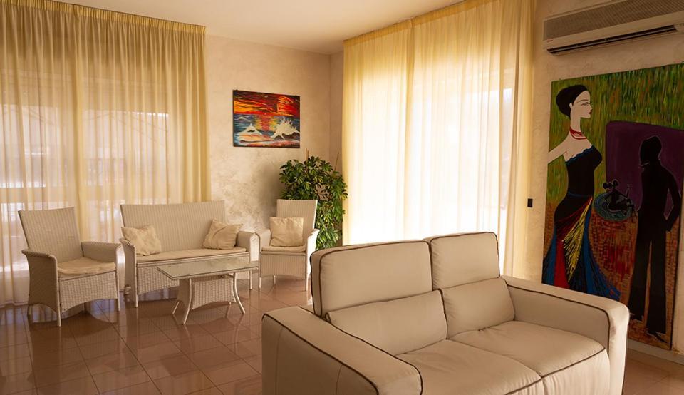 Hotel Parthenius Cirella Di Diamante Esterno foto